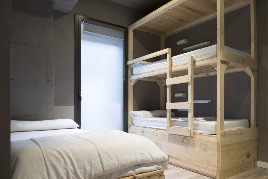 Ant Hostel Βαρκελώνη Δωμάτιο φωτογραφία