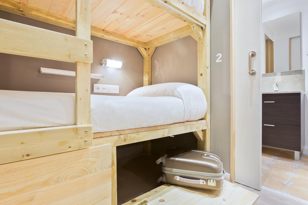 Ant Hostel Βαρκελώνη Δωμάτιο φωτογραφία
